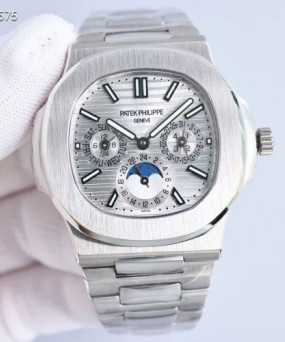 파텍필립 노틸러스 퍼페츄얼 캘린더 실버 화이트 컬러 시계 워치